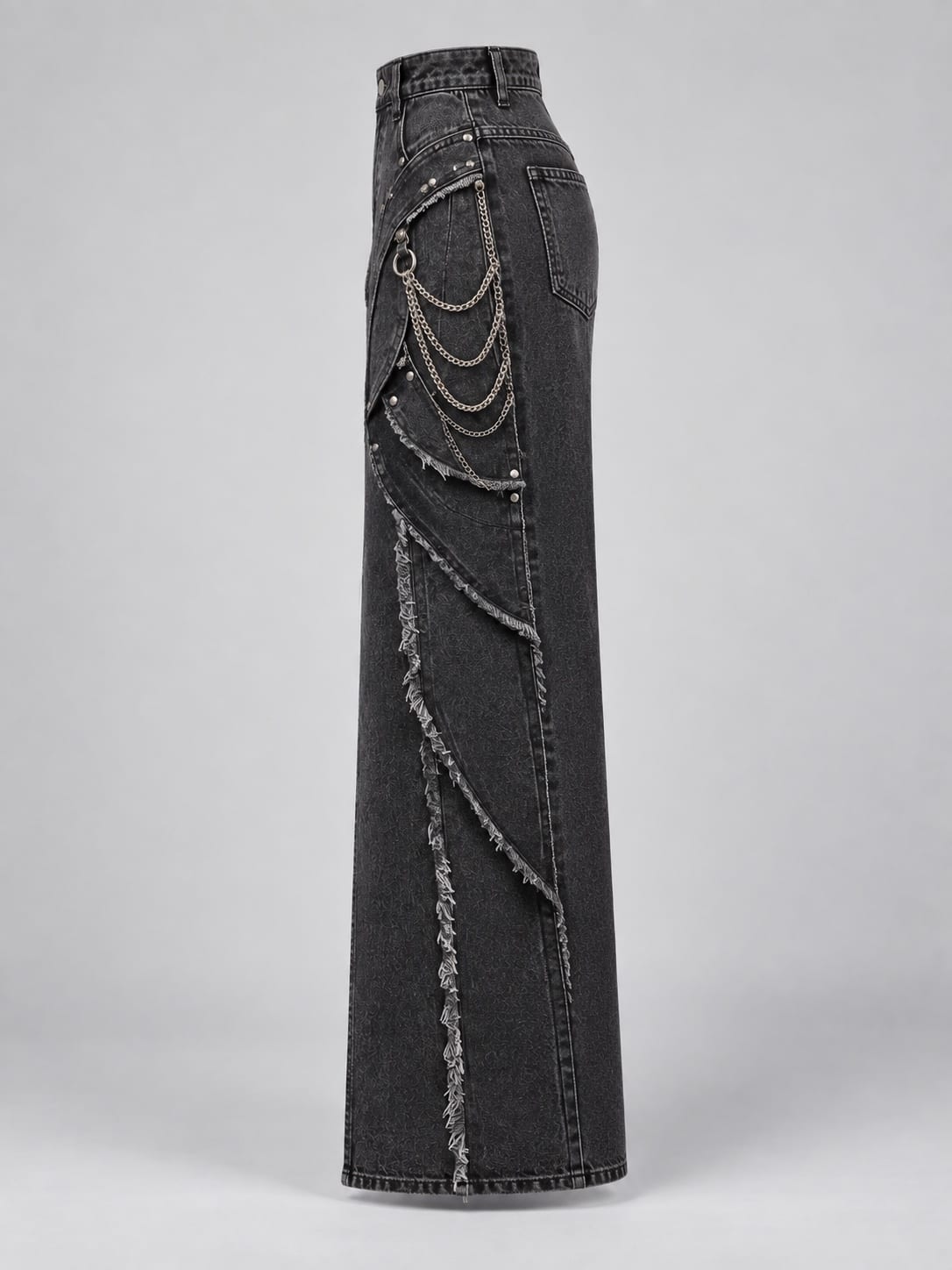 Reliquary Chain Column — Side view