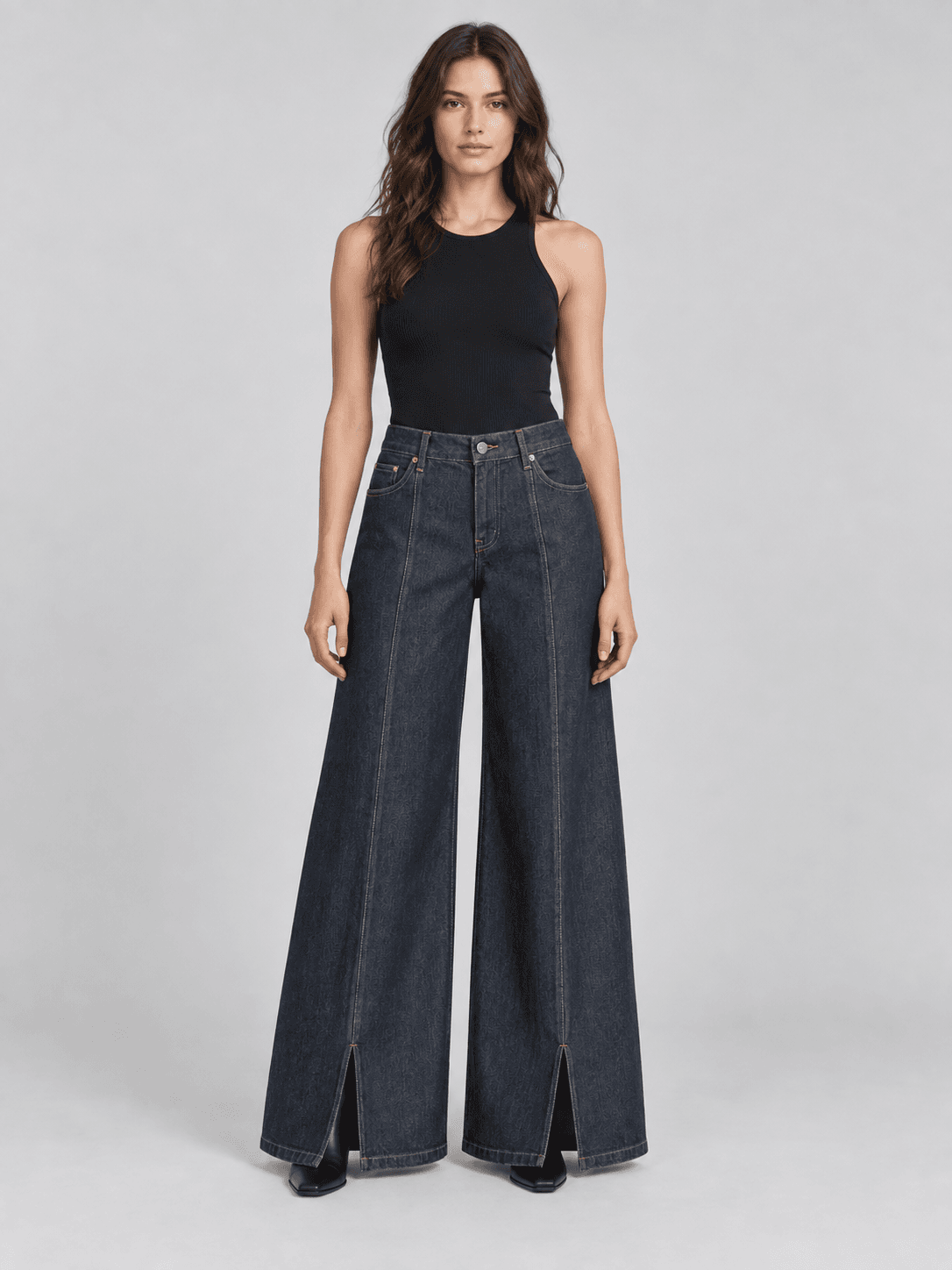 Axis Split Wide — Front view