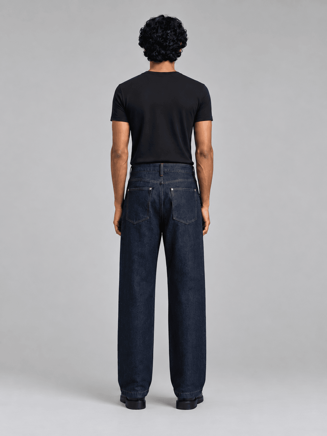 Rivet Loose Straight — Back view