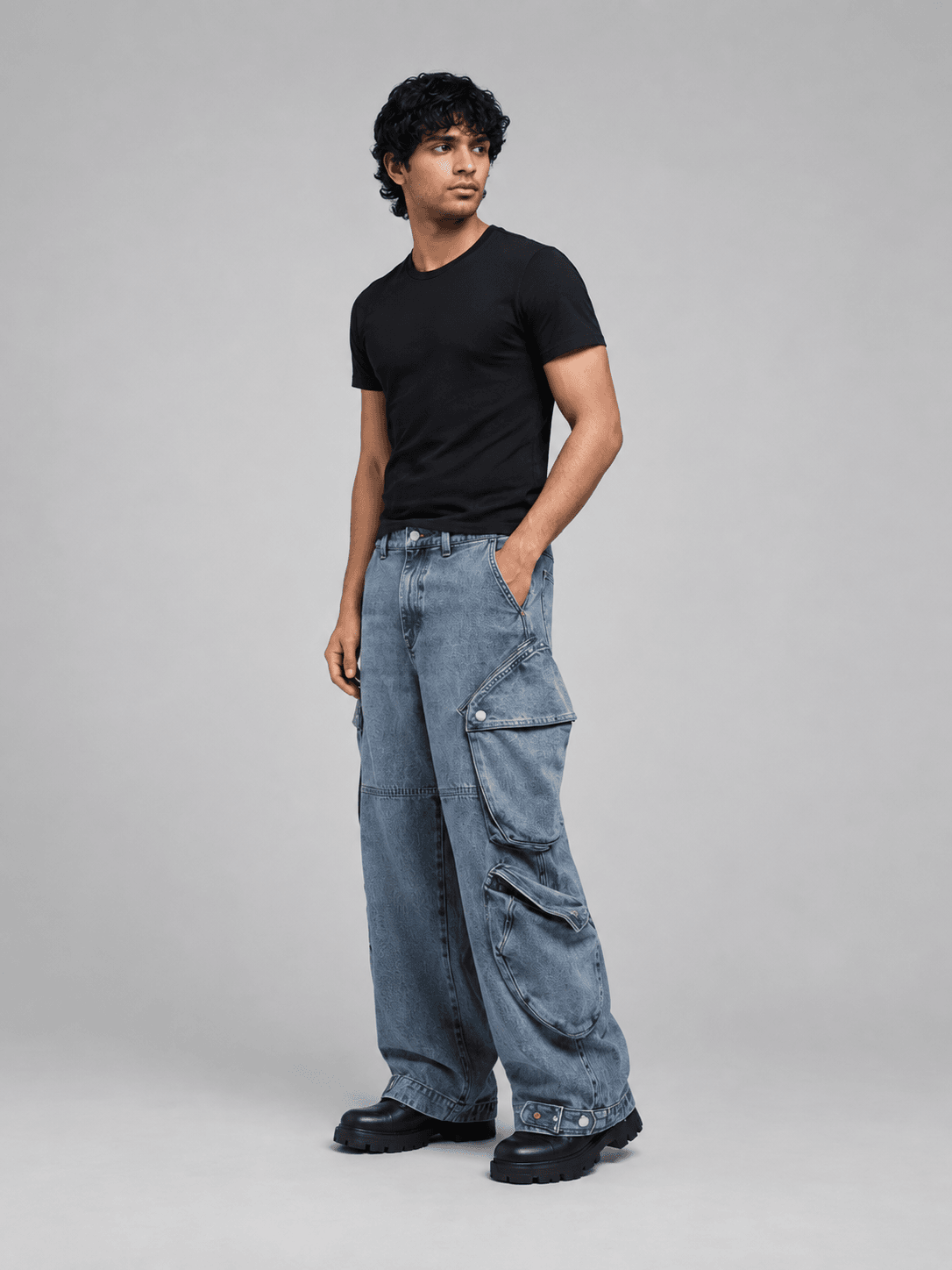 Rook Pocket Cargo — Side view