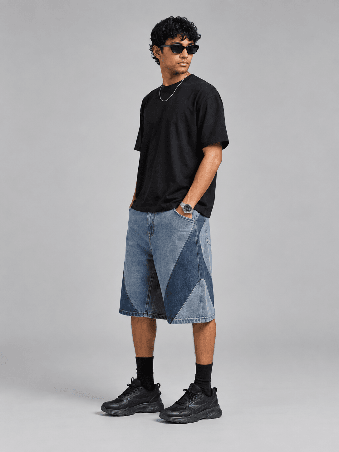 Vector Knee Short — Side view