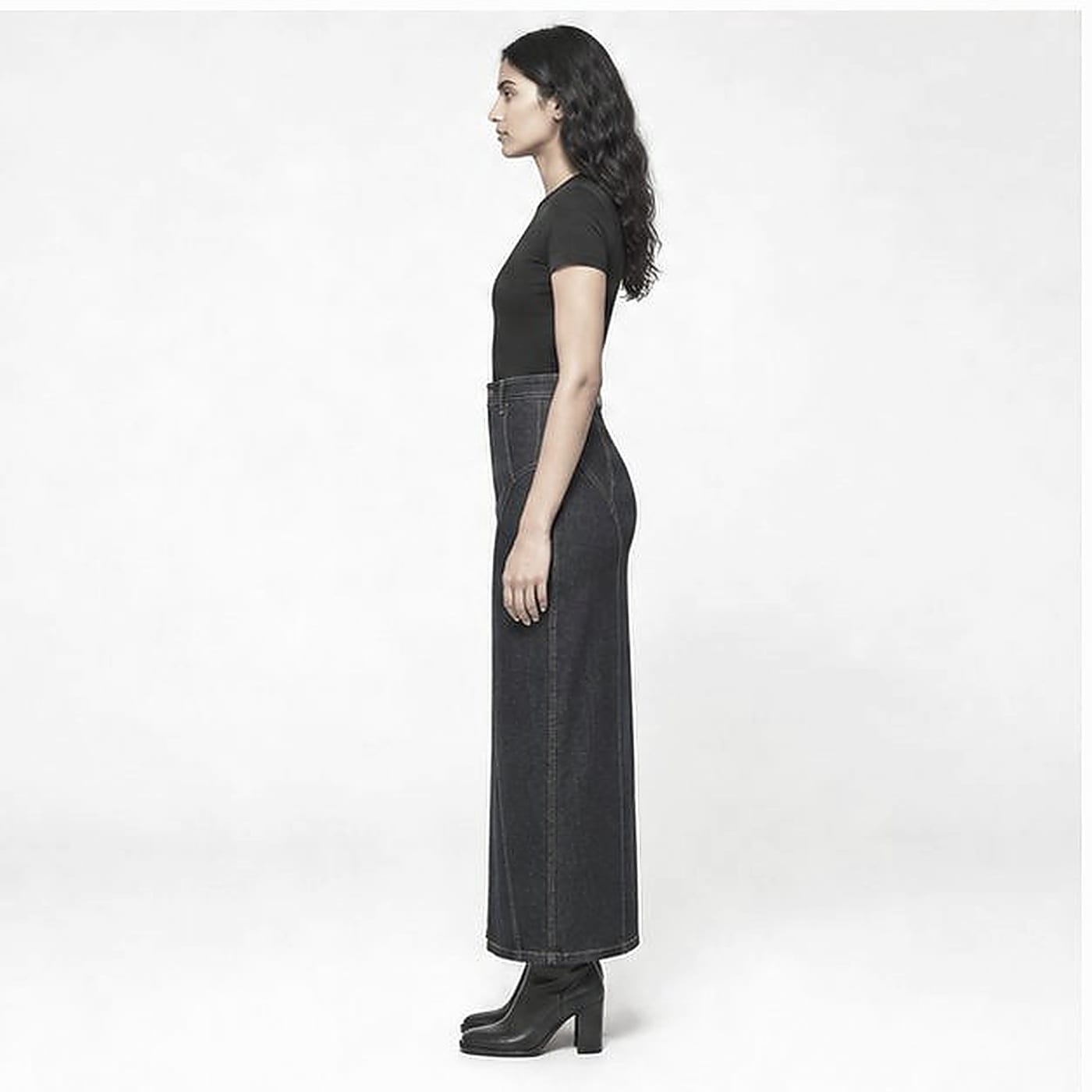 Trace Ecru Column — Side view